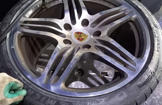 滋賀で持込みタイヤ交換が安いのはトータルリペアヤマト