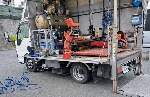 滋賀県で大型トラックの出張タイヤ交換ならトータルリペアヤマトにお任せ！！